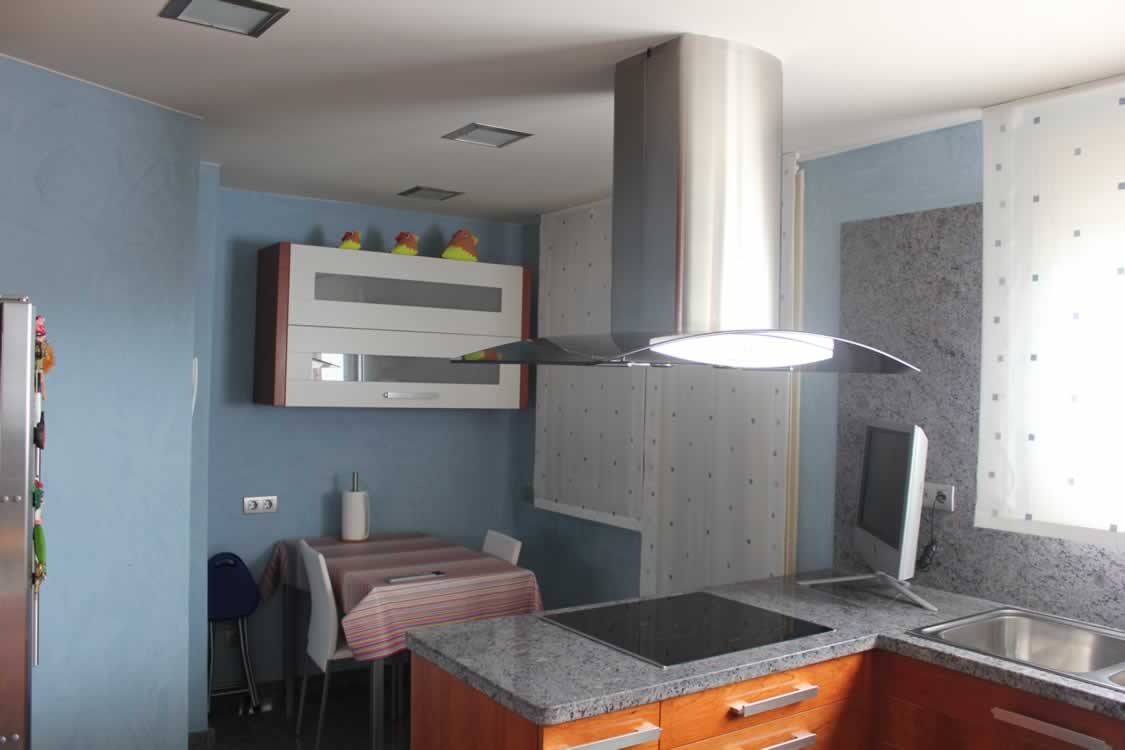 Aplicación de pintura en interiores